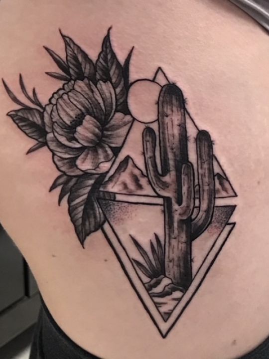 Carmie Tattoo Artist Moscow Mills
